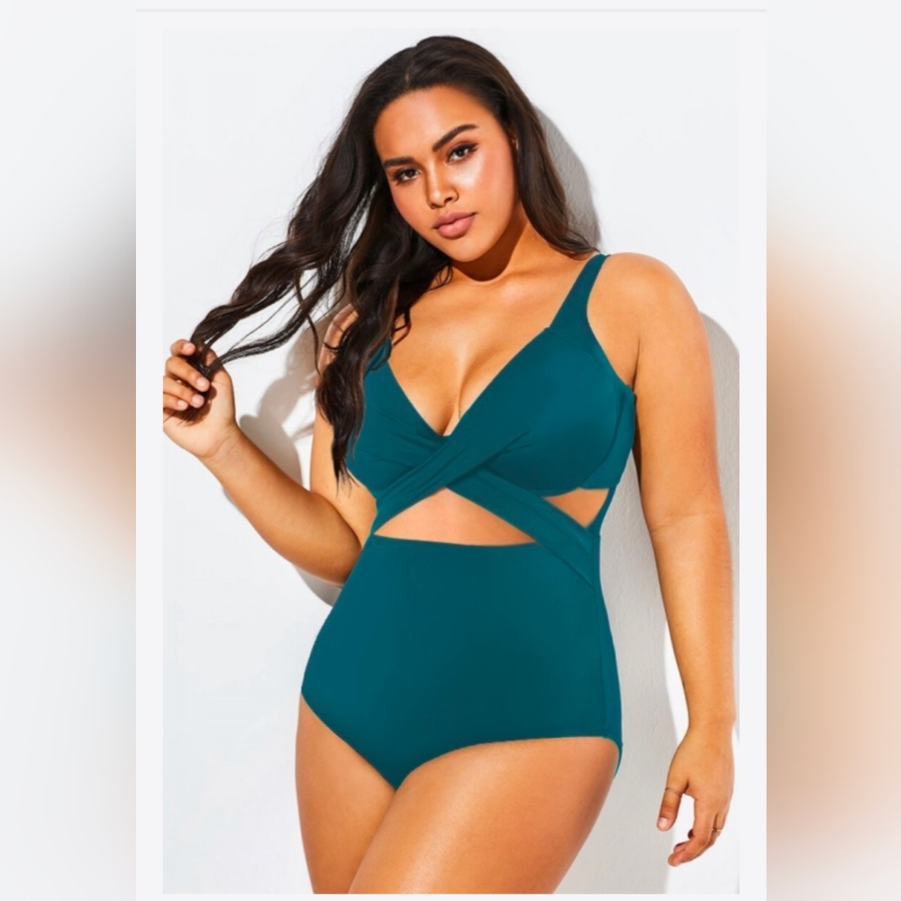 Elegant Teal Women's Cut Out One-Piece Swimsuit